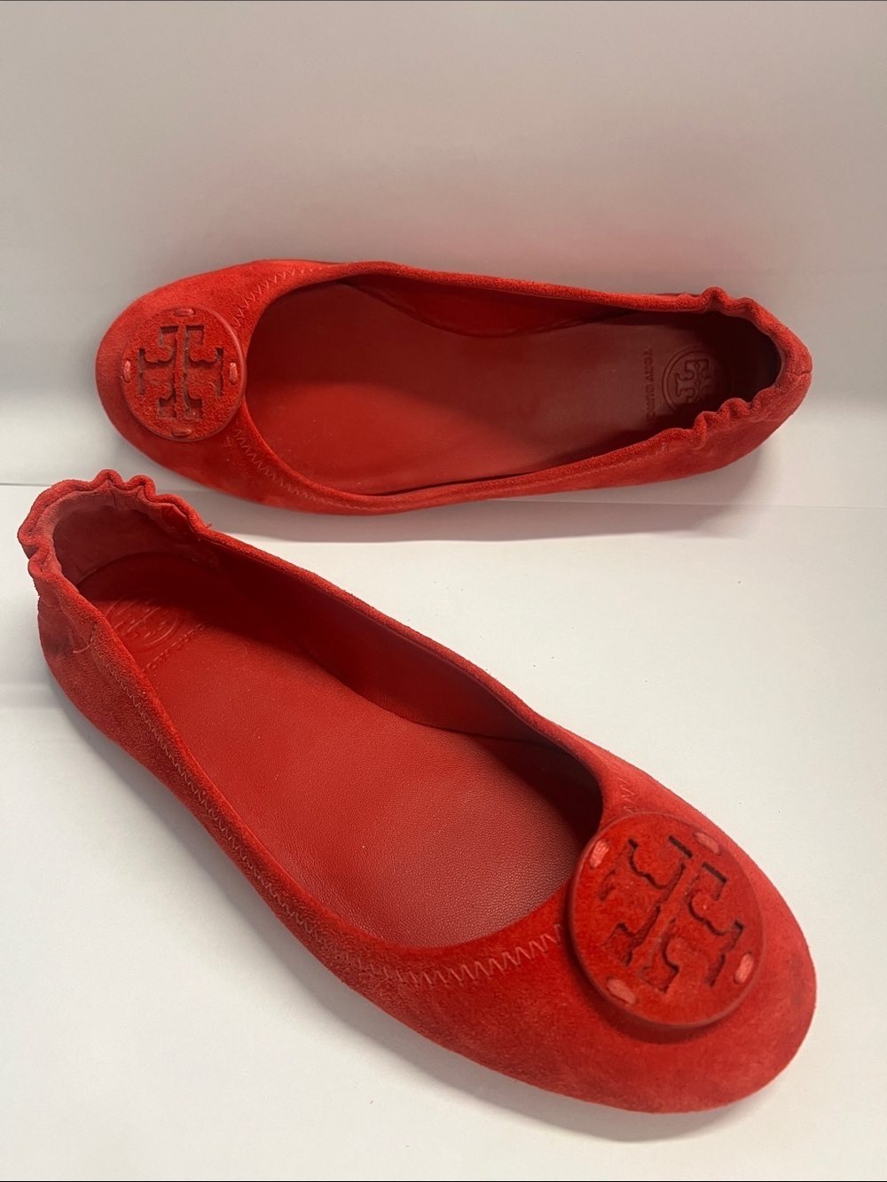 Tory Burch Minnie Sz 7.5 Red Suede Rubber Sole Ballet Flats